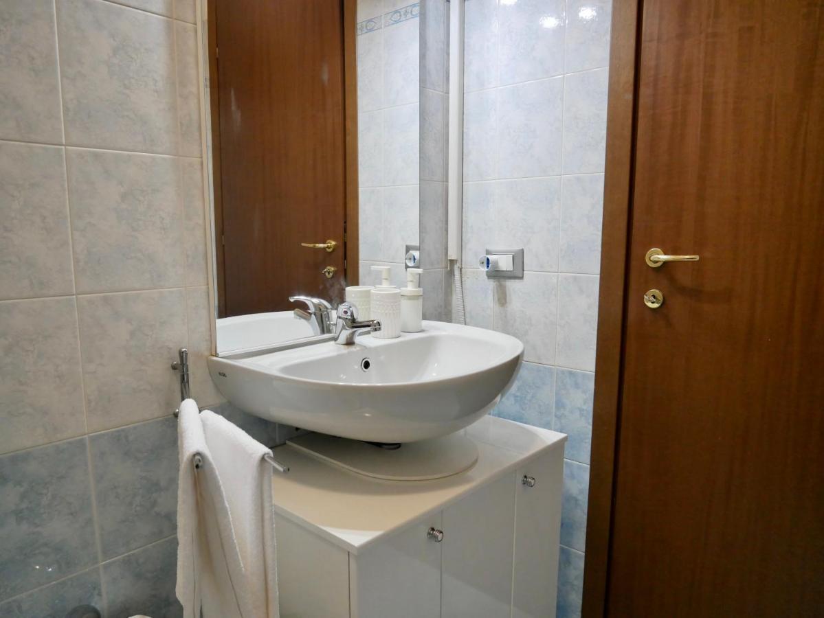 Апартаменты Diadema Pink - Immobili E Soluzioni Rent Бергамо Экстерьер фото